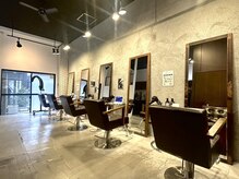 ベルベット(Velvet)の雰囲気（落ち着いた店内で髪も心も整うひとときを。。。）