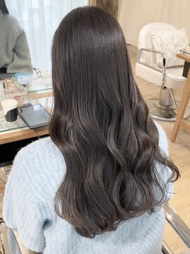 ジーナ 横浜(Zina) 秋冬シアーグレージュ　ロングレイヤー　艶髪