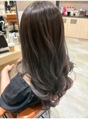 艶髪グレージュブラウン