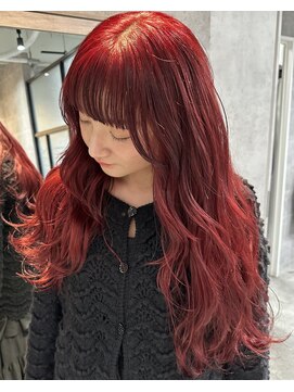 ルイス(L'wis) ワインレッド学割U24ケアブリーチ渋谷10代20代暖色カラー赤髪