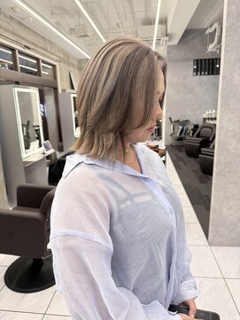 シーエス メイド バイ シャチュー 沖縄店(CS made by SHACHU) ホワイトブロンド　× ブロックカラー