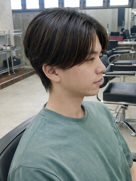 オルカ(ORCA) men's/センターパート/メンズ縮毛矯正/眉毛/酸性縮毛矯正/新宿