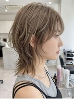 イマ(ima)&nbsp;透け感ベージュ×小顔ウルフ