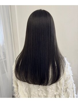 ロマリア ヒルズ 表参道 原宿(Lomalia HILLS) 似合わせカット暗髪ケアカラー[表参道縮毛矯正]