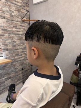 あずママの床屋さん 朝茶 どんぐり風ツーブロック