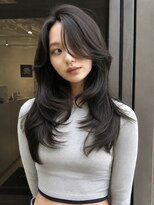 シティ オモテサンドウ(CITY omotesando)&nbsp;小顔見せ韓国レイヤー×顔まわりカット