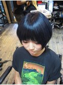 クールブラックボブ