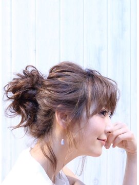 マスト ヘアー(must hair) お団子アレンジ