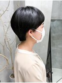 マッシュショート黒髪ベリーショートオン眉ショート