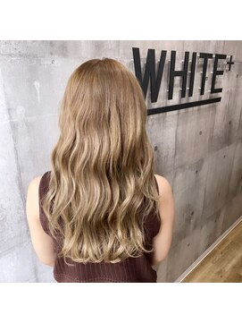 アンダーバーホワイト 南海難波店(_WHITE) ベージュカラー