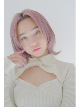 ガリカ 横浜(Gallica) ショートウルフ/ハイトーンピンク/レイヤーボブ/外ハネボブ