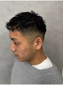 ベリーショートアッシュブラックカジュアル男前パーマ【新大阪】