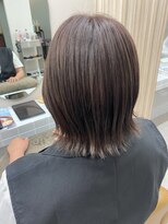 エウ(eu)&nbsp;ピンクブラウン 切りっぱなしボブ