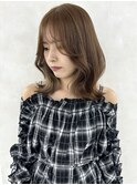 イヤリングベージュカラー