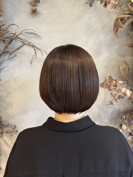 ヒトイロ(hitoiro) ローレイヤーボブ