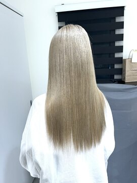 イロアイ(iro I) ミルクティーベージュ