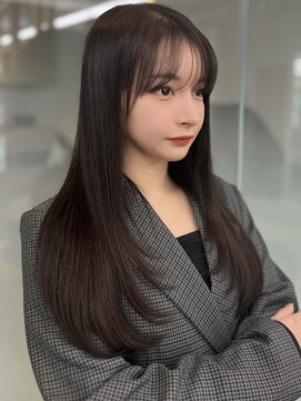 ソラ 広尾店(SORA) ロングヘア/ダークグレー/顔周りカット