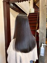 ギリア(Gillia)&nbsp;暗髪カラー/黒髪ロング/髪質改善