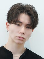 フィフス 大分(fifth)&nbsp;大分フェザーパーマメンズカットラウンドマッシュセンターパート