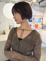ルーム(Loom.)&nbsp;切りっぱなしボブ ショートボブ ケアブリーチ ミニボブ 秋カラー
