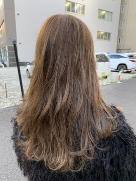 ヘアーメイクオズ(hair make O/S) 【KON】柔らかなハイトーンで春でも可愛く◎