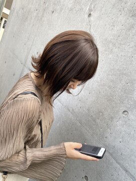 ヘアーメイク ヴァンセット HAIR & MAKE VINGT-SEPT 伸ばしかけ外ハネスタイル