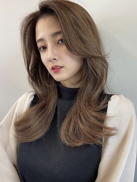 フォンズ(FONS) 小顔見せ韓国ヘア くびれヘア ツヤカラー 顔まわりカット 艶