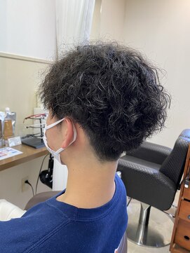 コアフィールフィス(COIFFURE fils) 新規お得クーポンあり！【見附　今町】刈り上げパーマヘア