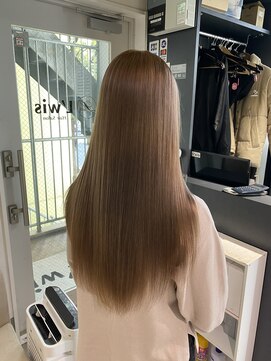 ルイス(L'wis) 王道鉄板ハイトーン！ミルクティーベージュ♪