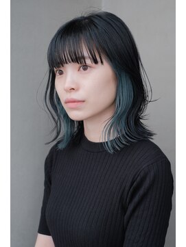 シアン(cyan) ロブ×イヤリングカラー