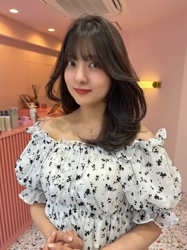 ボタン シブヤ(VOTAN SHIBUYA) 韓国ヘア/顔まわりレイヤーカット/前髪あり/顔まわりカット