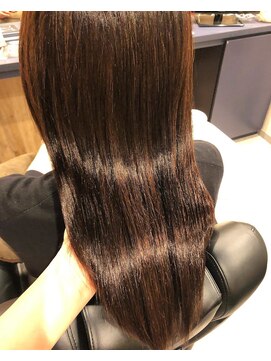 カミケンパセオ(kamiken.paseo) ツヤ潤い髪質改善ストレート上品まとまる美髪【カミケンパセオ】