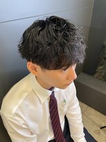 ニアウ 伊勢崎連取店(Niau)&nbsp;波巻きスパイラルパーマツイストスパイラルパーマシャドウパーマ