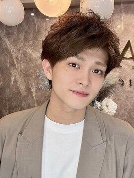 ラピス テラス 渋谷(Lapis terrace) ソフトベージュアップバング