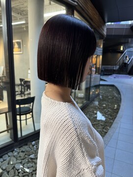 ミィ 表参道(mee.) 前髪/アンブレラカラー/こなれミディ/イメチェン/ぱっつんボブ