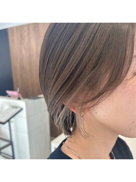 アヴァンス 箕面(AVANCE.) イヤリングカラー♪