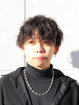 ラビス 池袋(Lovis) ダークアッシュ/カルマパーマ/アッシュブラック[メンズ/池袋]