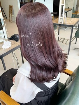 イル(ill) カシスピンク　ピンクブラウン　ピンクカラー　コテ巻き