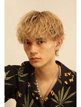 エース(ACES) 刈り上げ波巻きマッシュツーブロックハイトーンブランドメンズ