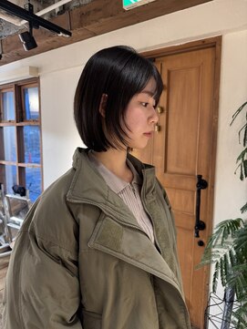 グロスシーループユナイテッド(GROSS C-LOOP UNITED) くびレイヤーグレーベージュデジタルパーマショートボブ