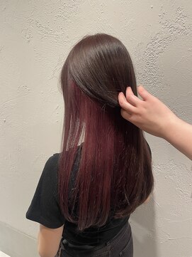 トラ バイ プティパ(Tora by petit pas) ちらりと見えるピンクカラー！