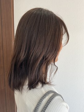 アリー(Ari-) 軽やかスタイル