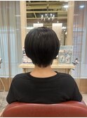 ショートボブ