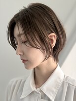 青山白髪ぼかしハイライトウルフショートボブグレージュ40代50代