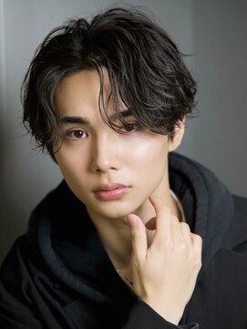 ルーシー 渋谷(LUCEY) センターパートフェザーパーマシャドウパーマメンズパーマ