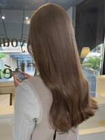 シェリ(che'rie)&nbsp;ハイライトカラーミルクティーベージュレイヤーカット