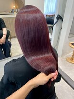 ミア(mia)&nbsp; 大人シアーベージュミニウルフボブミディアムレイヤー