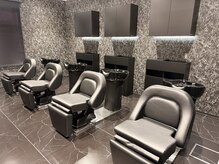 RAYGLOW by HEADLIGHT 那珂店【レイグローバイヘッドライト】【3月1日OPEN（予定）】の雰囲気（ラグジュアリーな空間◎）