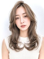 ビルド(build)&nbsp;くびれレイヤー×透明感グレージュ【新越谷/南越谷/越谷】