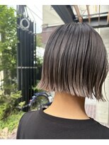 フォル(VOL.) 切りっぱなしボブ
